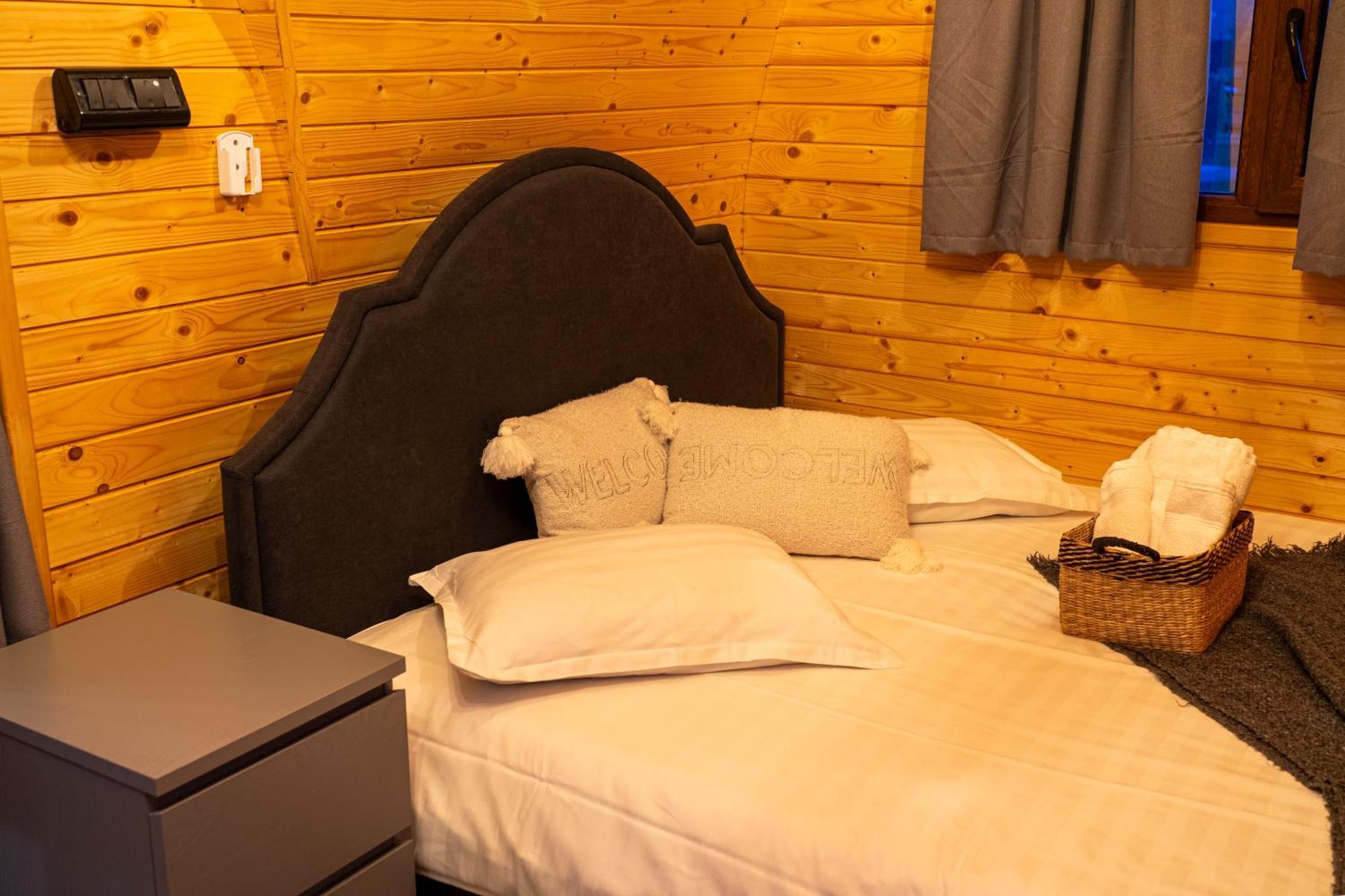 Glamp In Style Pods Resort ブラン エクステリア 写真