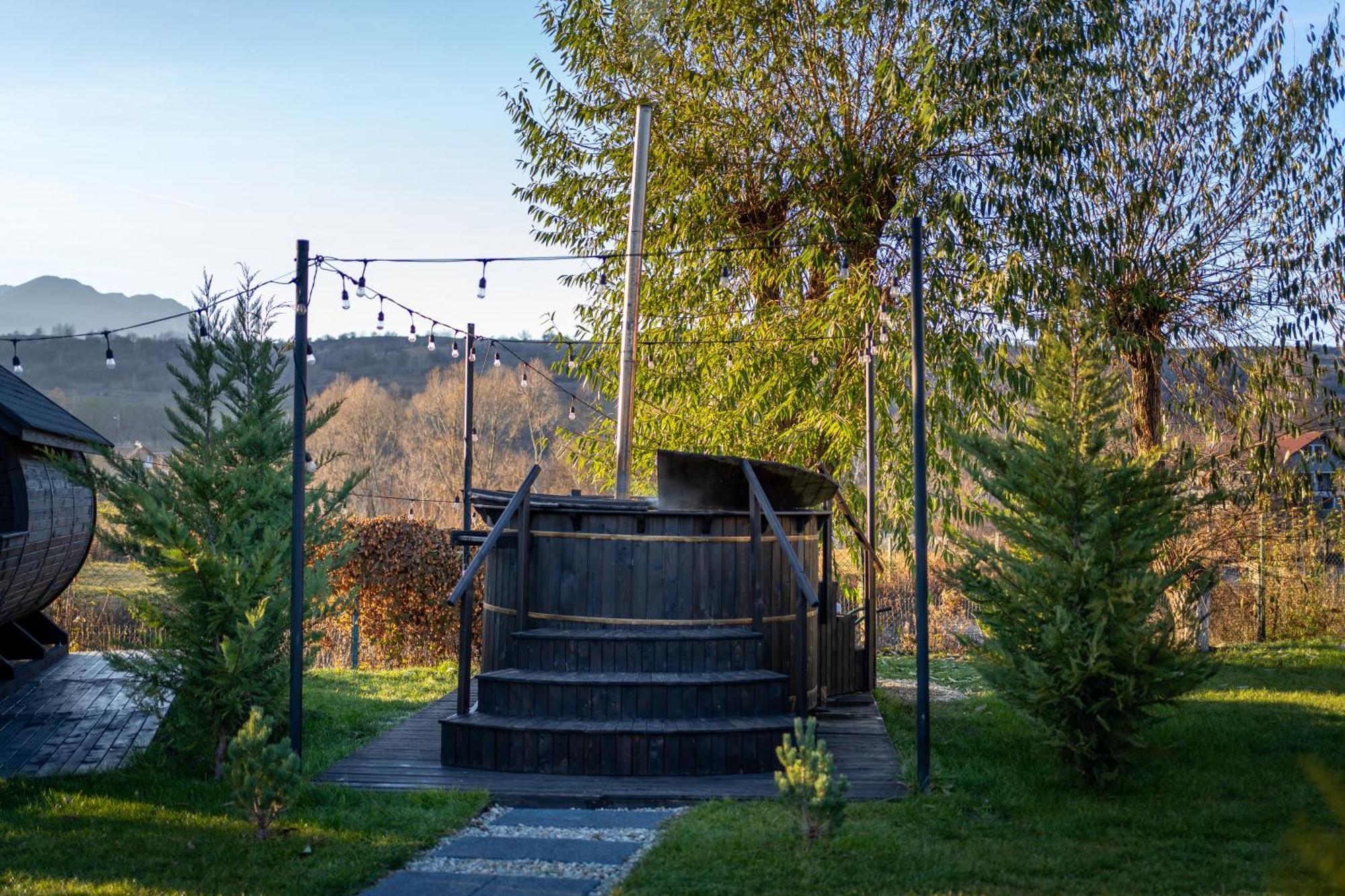Glamp In Style Pods Resort ブラン エクステリア 写真