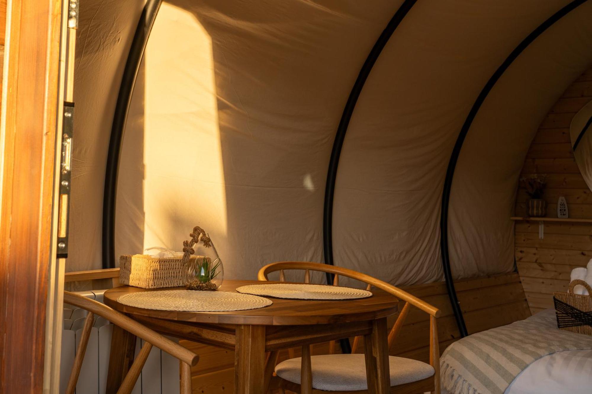 Glamp In Style Pods Resort ブラン エクステリア 写真